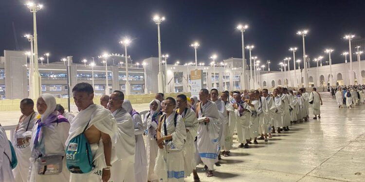 Puncak Haji Dimulai, Jemaah Haji Indonesia Bersiap Bergerak ke Arafah