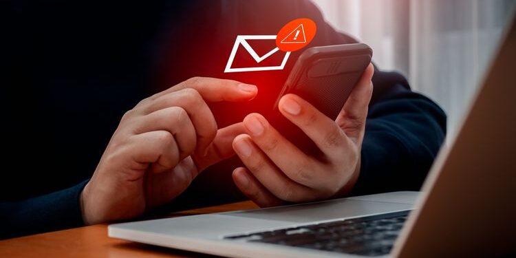 Ancaman Siber Meningkat, Bersihkan Jejak Digital untuk Kurangi Risiko Peretasan