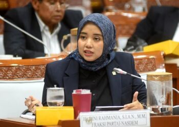 Cuaca Ekstrem di Tanah Suci, DPR Ingatkan Risiko Heatstroke bagi Jemaah Haji
